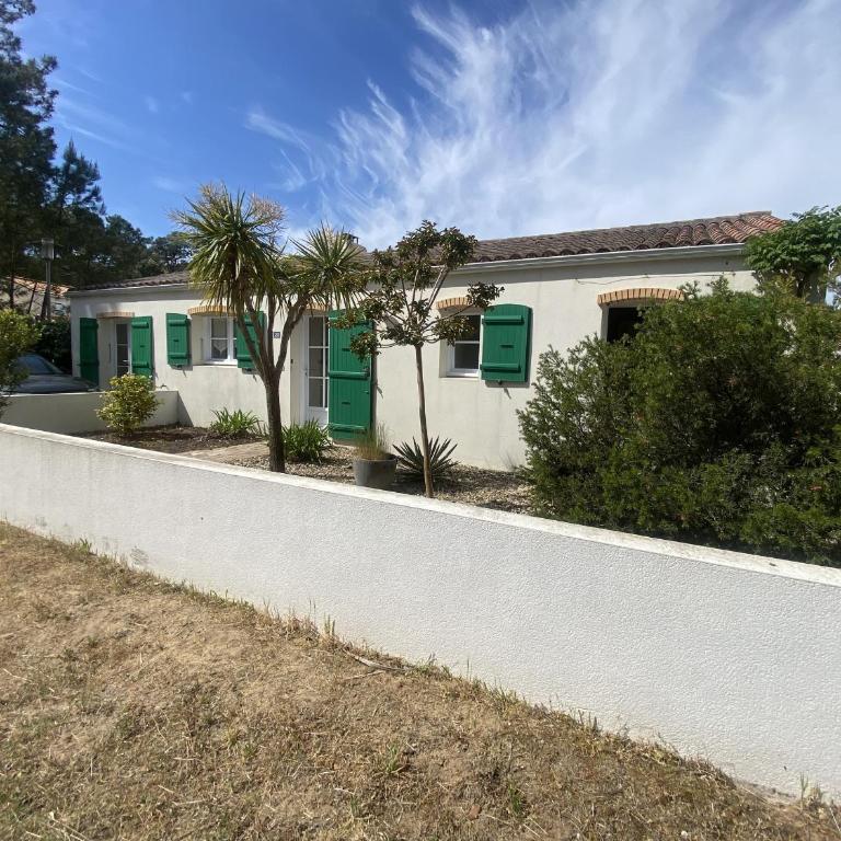 Villa plain-pied avec jardin clôturé et wifi, proche plage - FR-1-22-396 - Vacation Home - 22