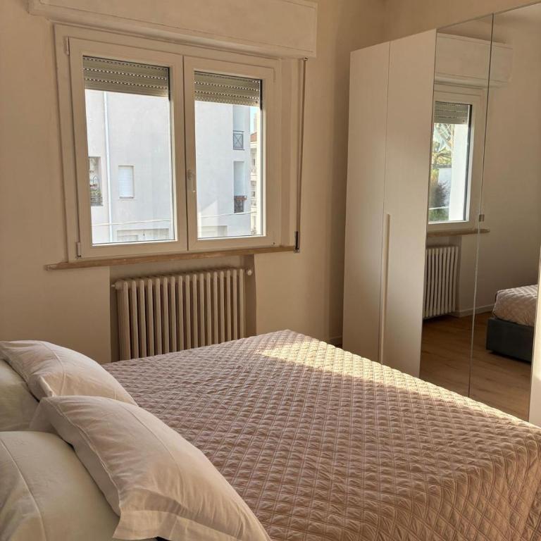 LatinaStreet Apartament - Three-Bedroom Standard Apartment - 16