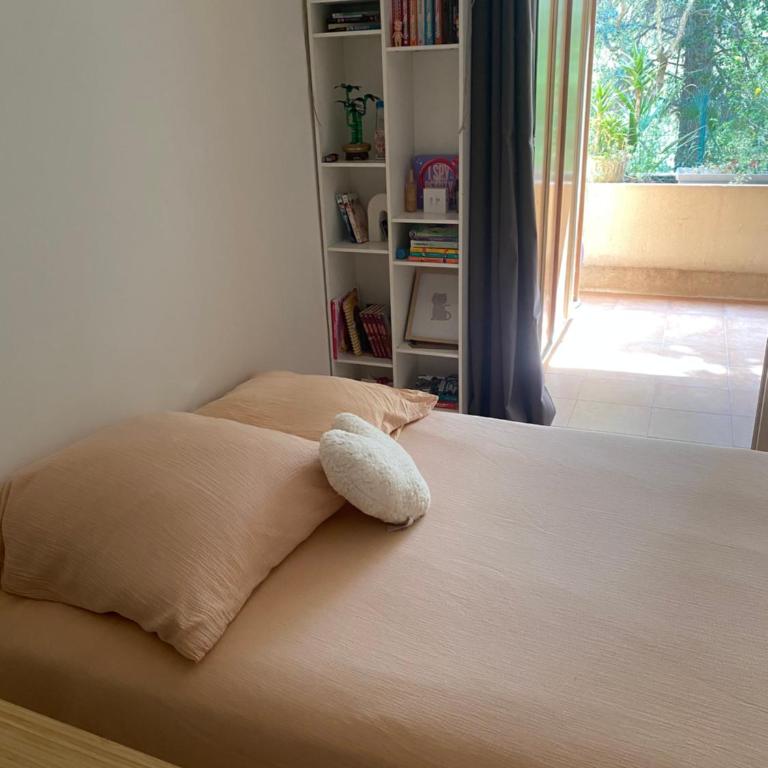 Grand 3p pieces au calme dans residence avec piscine, restaurant, tennis, climatisation - Appartement 2 Chambres - 17