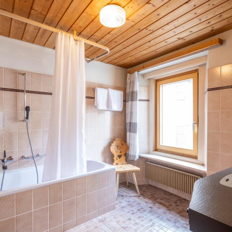 Hotel Alpina - Superior Doppel- oder Zweibettzimmer - 8