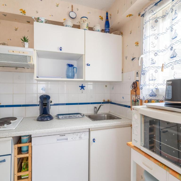 Maisonnette 2 étoiles à Mimizan Plage à 200m de l'océan, 6 pers, terrasse, parking, tout confort - FR-1-50-75 - Appartement - 15