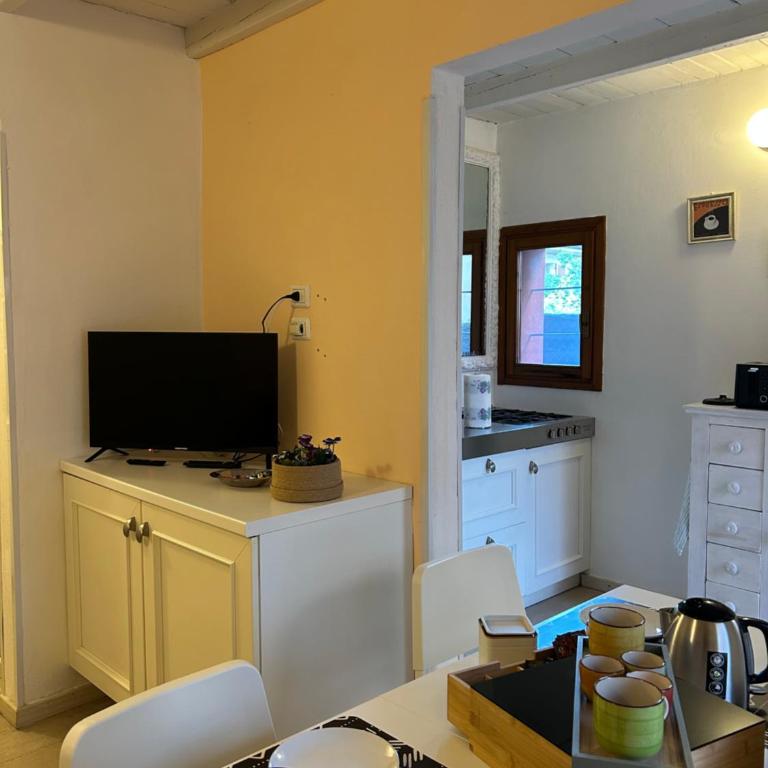 Del Garda Apartment - Two-Bedroom Apartment - 10