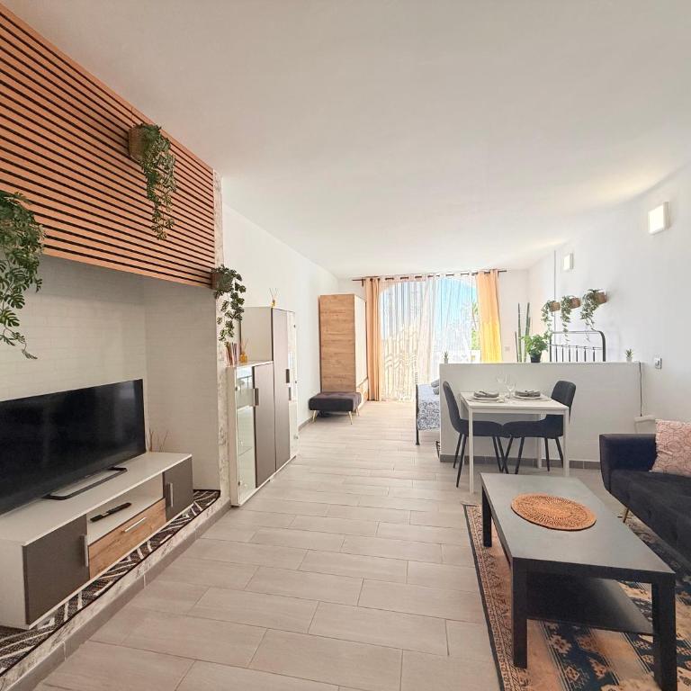 Ocean View Serenity in Costa Adeje - Appartamento Monolocale con Vista Mare - 3
