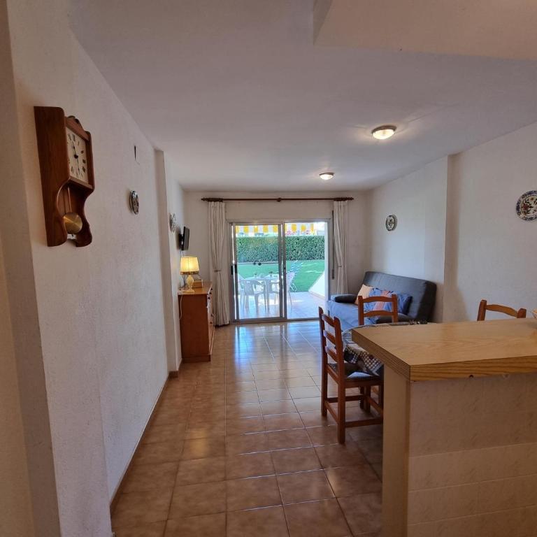 Apartamento a 400m de la playa con piscina comunitaria - HISP-236-113 - Appartamento - 11