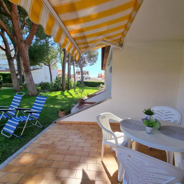 Apartamento a 400m de la playa con piscina comunitaria - HISP-236-113 - Appartamento - 12