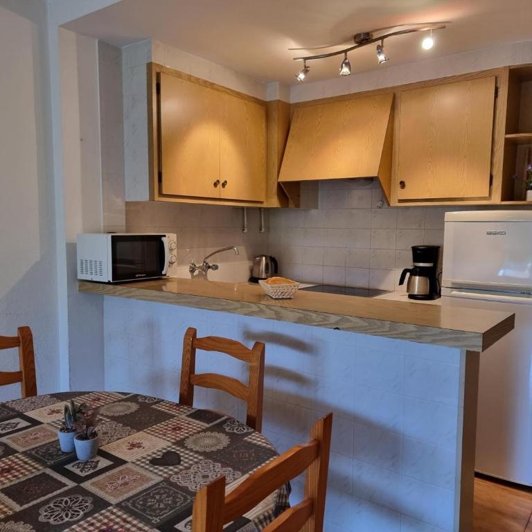 Apartamento a 400m de la playa con piscina comunitaria - HISP-236-113 - Appartamento - 17