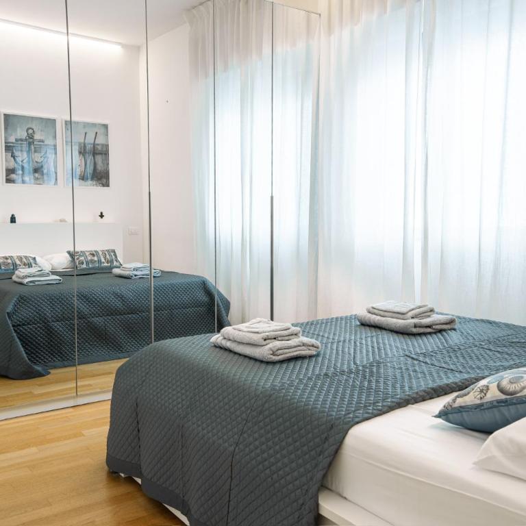 Raro alloggio, 120mq, 150mt dal mare, garage - Appartamento con 3 Camere da Letto - 2