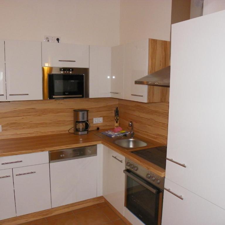 Ferienwohnung Ski-Hans - Apartment mit 3 Schlafzimmern (8 Erwachsene) - 2