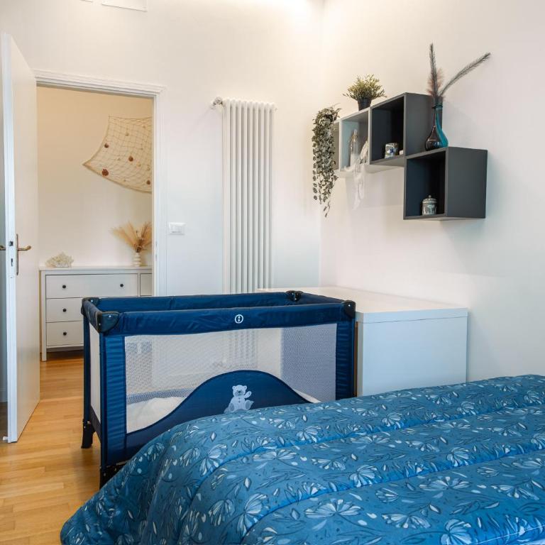 Raro alloggio, 120mq, 150mt dal mare, garage - Appartamento con 3 Camere da Letto - 24