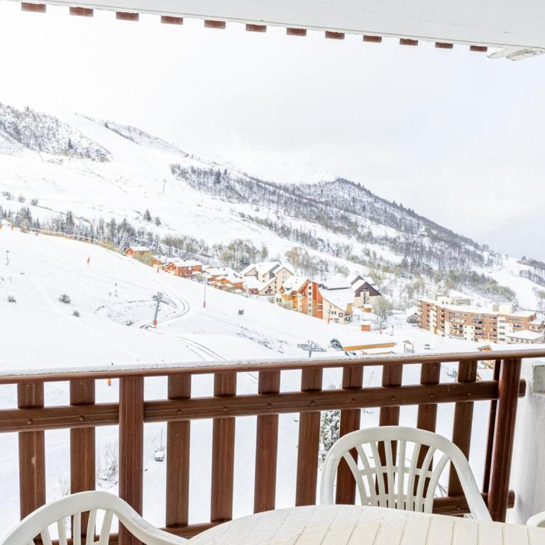 Appart 8 pers au pied des pistes, balcon sud, centre-station - Apartment mit 2 Schlafzimmern - 8