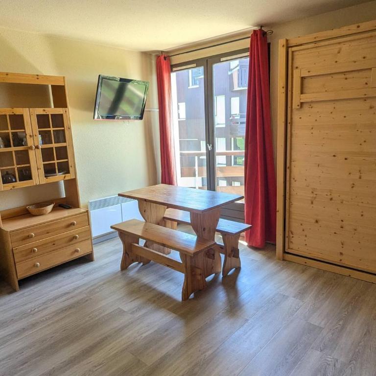 Studio Cabine 4 pers au pied des pistes avec balcon - Appartement 1 Chambre - 1