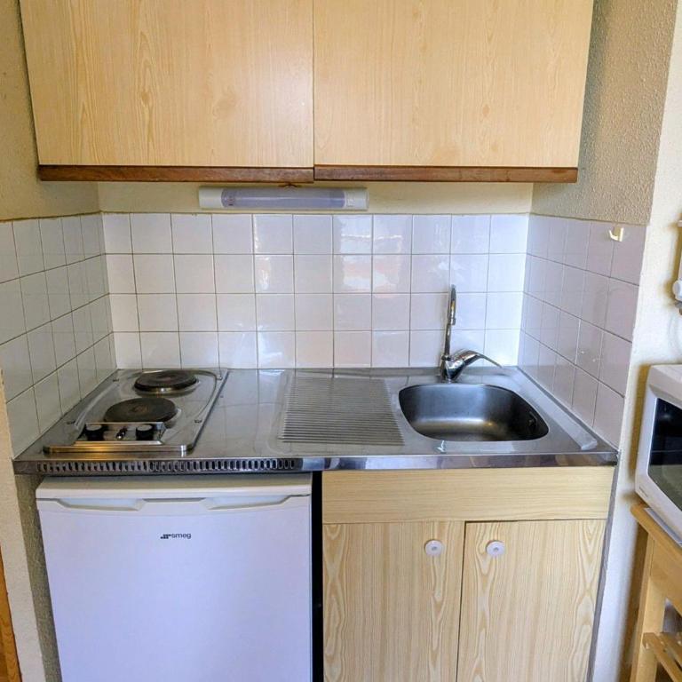 Studio Cabine 4 pers au pied des pistes avec balcon - Appartement 1 Chambre - 6