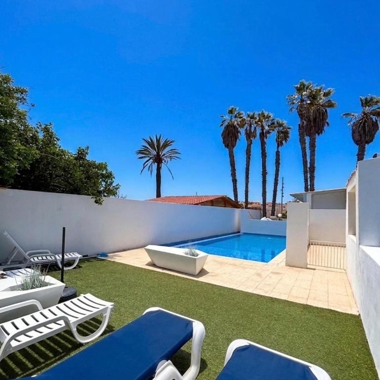 STUDIO WITH TERRACE and RESIDENTIAL POOL - COSTA DEL SILENCIO - Estudio Estándar - 2