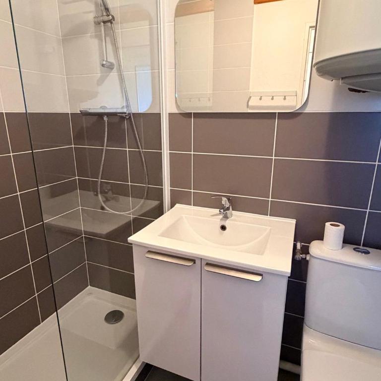 Appartement 2 pièces, 5 pers, au pied des pistes avec vue vallée - Appartement 1 Chambre - 8