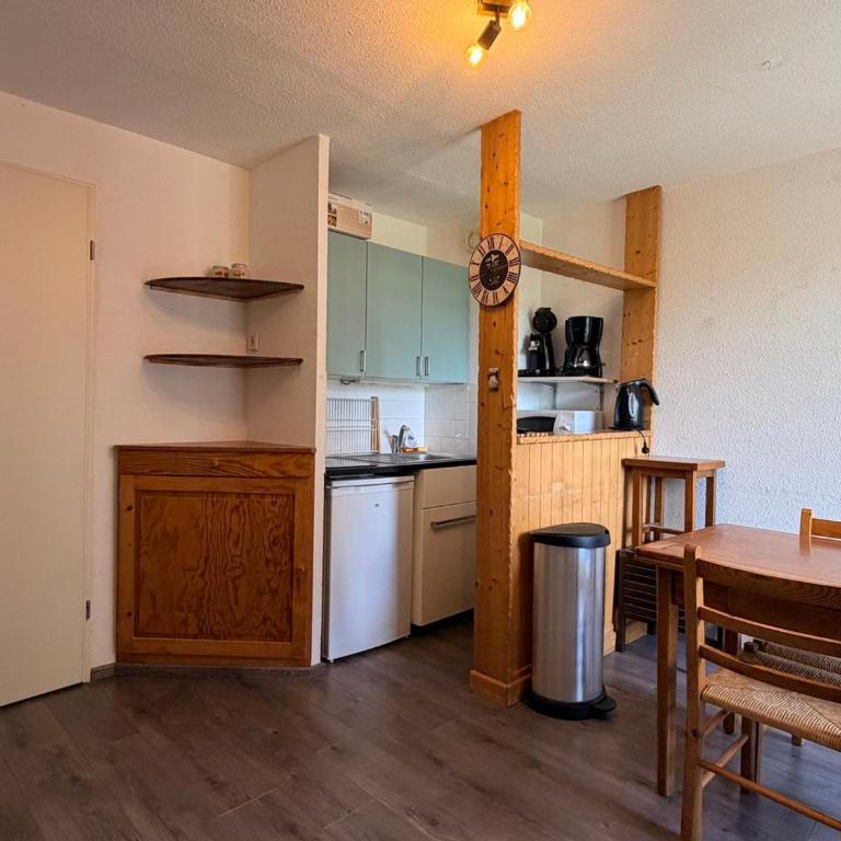 Charmant studio cabine 4 pers, balcon au pied des pistes - Appartement 1 Chambre - 5