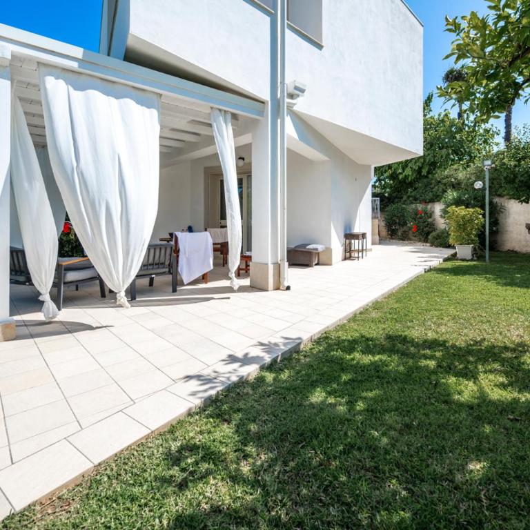Villa Fontane Bianche - Appartamento con 1 Camera da Letto e Vista Giardino - 3
