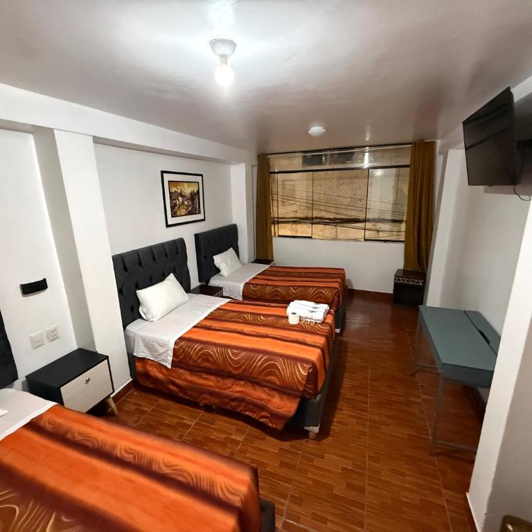 Hostal Mónaco - Triple Room - 5