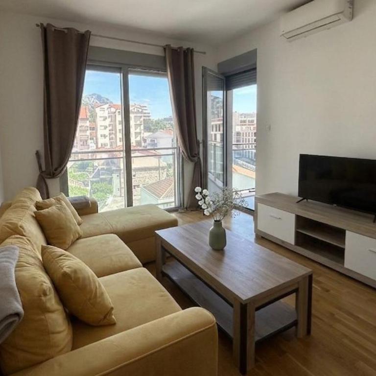 One bedroom apartment next to the sea - Apartman sa 1 Spavaćom Sobom - 1