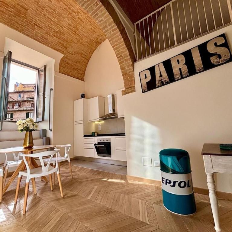 URBAN LOFT with terrace in the center for 2 people - Appartamento con 1 Camera da Letto - 1