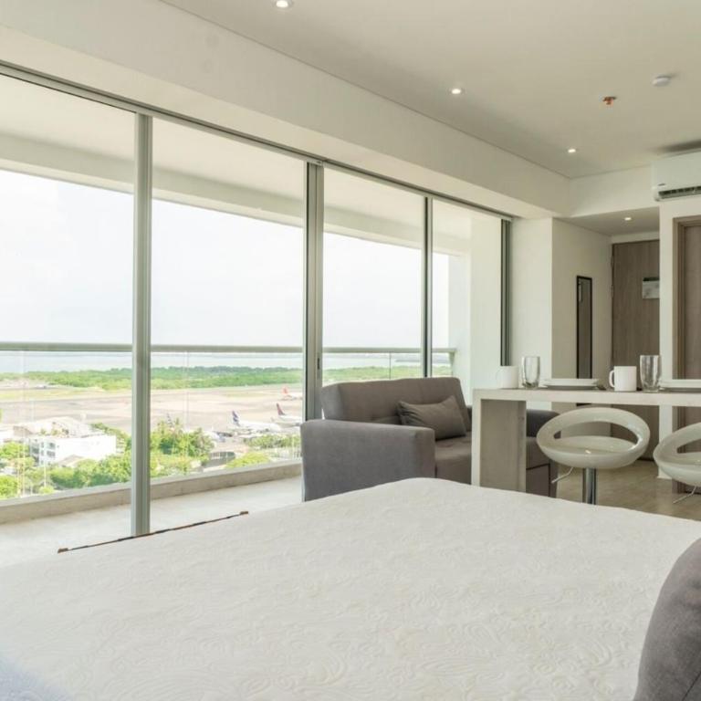 Suite esquina con balcón y vista 180° al mar CB1429 - Queen Suite - 75