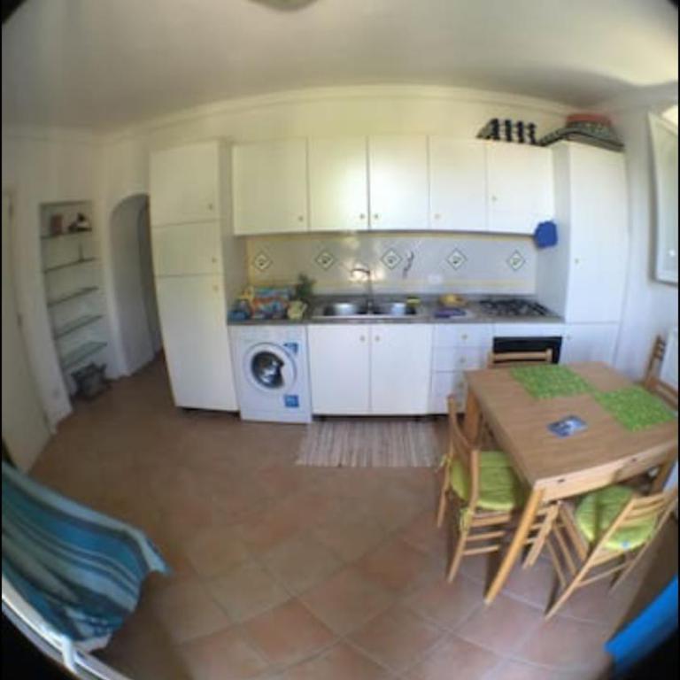 LA CICALA solo a piedi 20 minuti dalla PIAZZETTA - Appartamento con 1 Camera da Letto - 2
