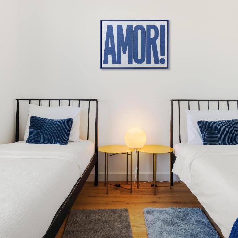 Luxury 2BR Apartment with Terrace & Parking near Porto Montenegro - Apartman sa 2 Spavaće Sobe - 10