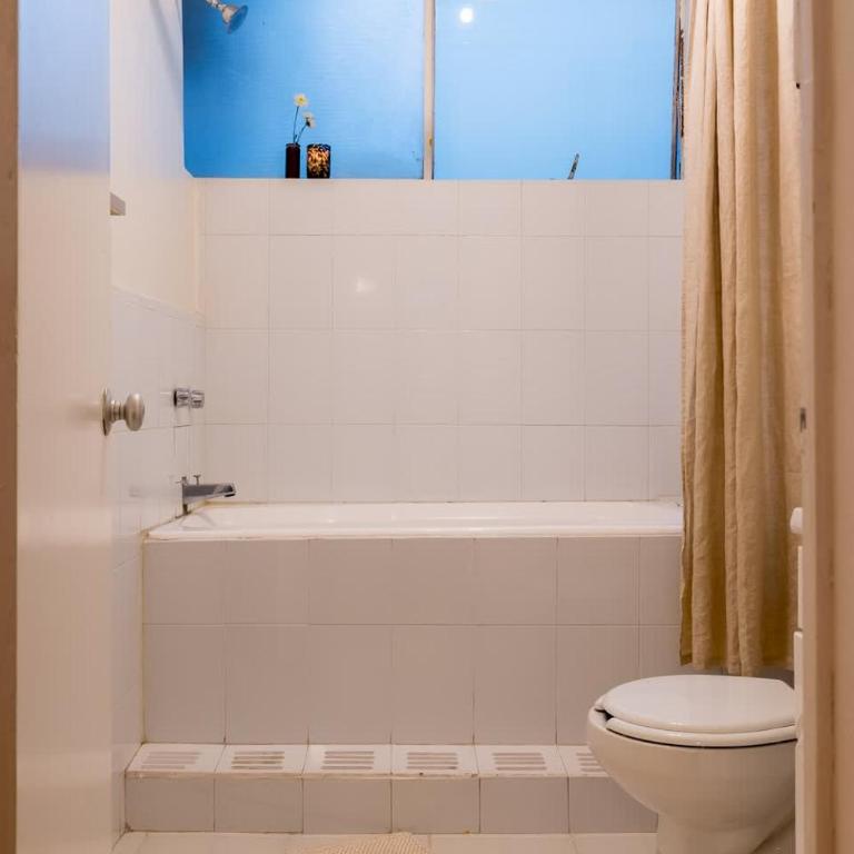 Location- Design & Comfort Fully equipped - One-Bedroom Apartment - 11