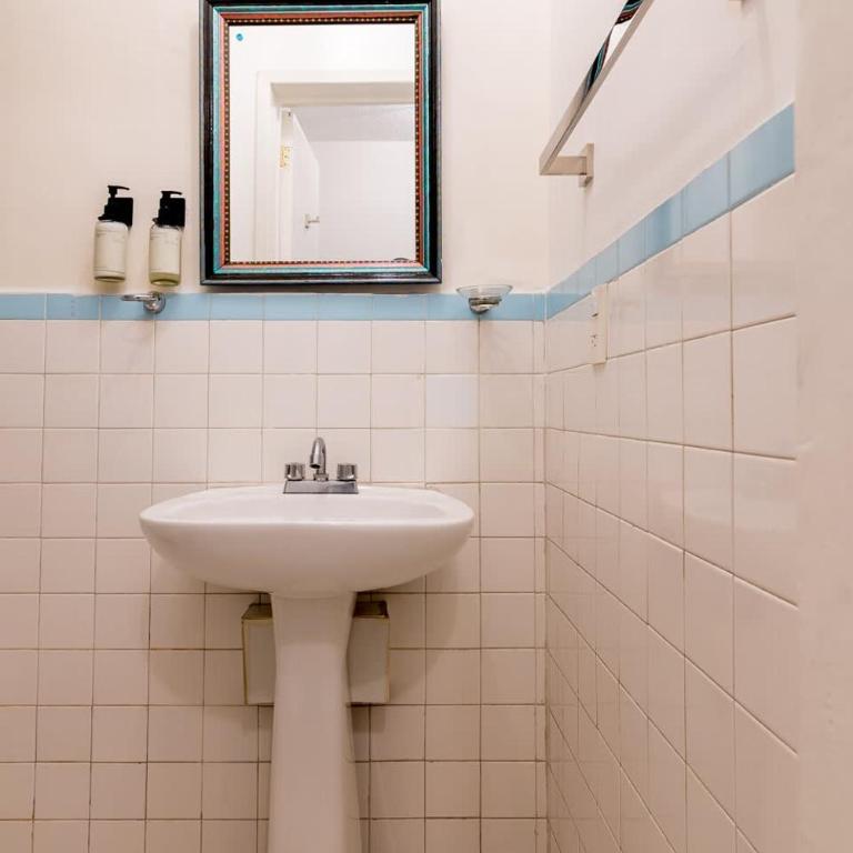 Location- Design & Comfort Fully equipped - One-Bedroom Apartment - 18