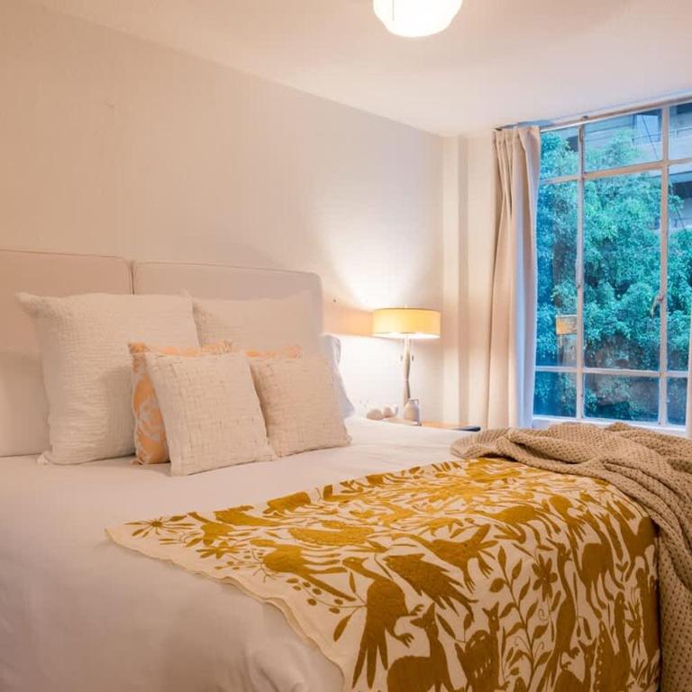 Location- Design & Comfort Fully equipped - One-Bedroom Apartment - 14