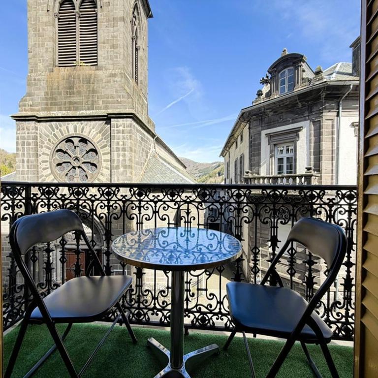 Charmant T2 en hyper centre, proche Thermes, tout équipé avec balcon - FR-1-608-208 - Apartment - 5