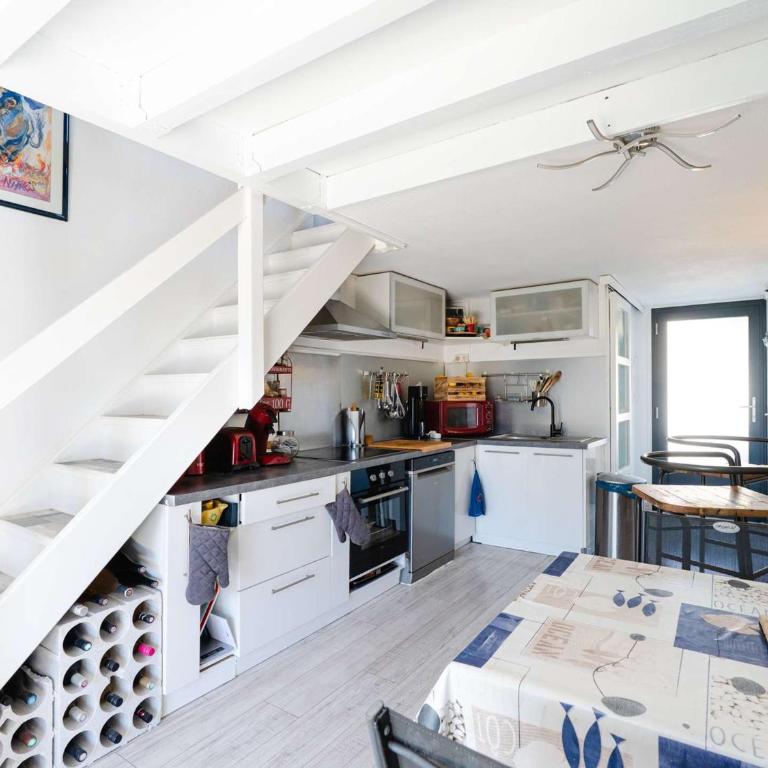 Pavillon cosy avec terrasse à 250m de la plage ! - FR-1-409-288 - Villa - 5