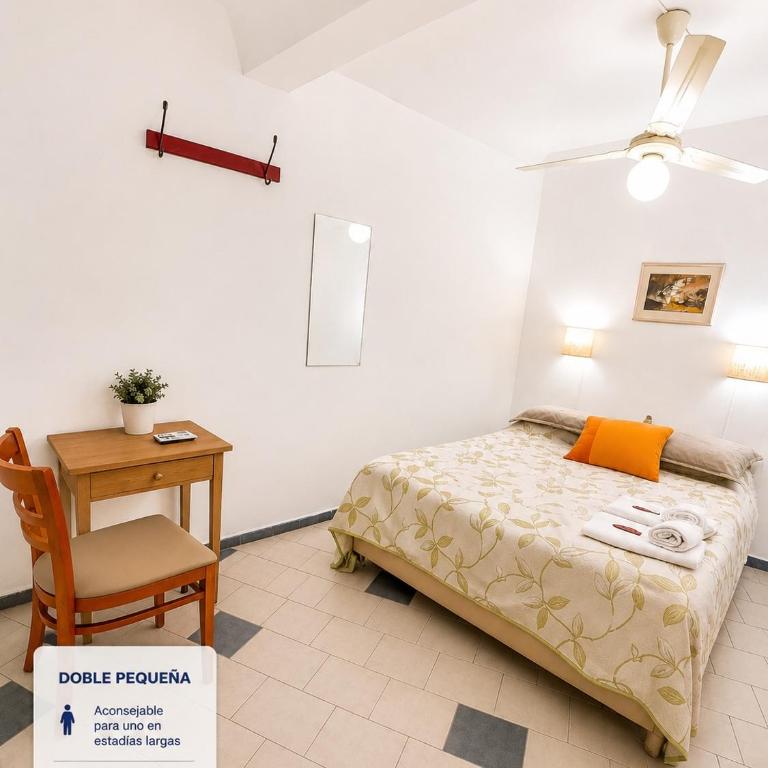Hotel Centro SJ - Habitación Doble Pequeña - 1