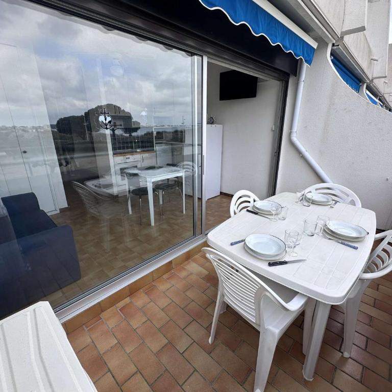 Studio Cabine Climatisé 4 Pers - Port Camargue avec Parking - FR-1-731-130 - Studio - 9