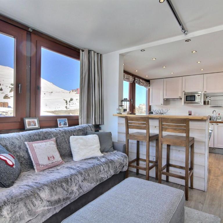 Appartement rénové 64m², 6 pers, balcon, accès Wi-Fi, pistes - Appartement 1 Chambre - 8