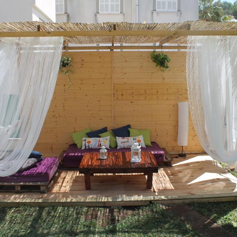 Villa Cyclings Es Tamarells - Three-Bedroom Vacation Home - 29