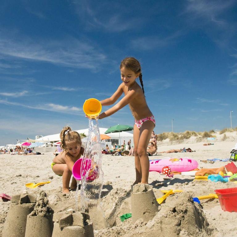 Studio Cabine Moderne Proche Plage avec Loggia et Parking Privé - FR-1-328-112 - Studio - 11