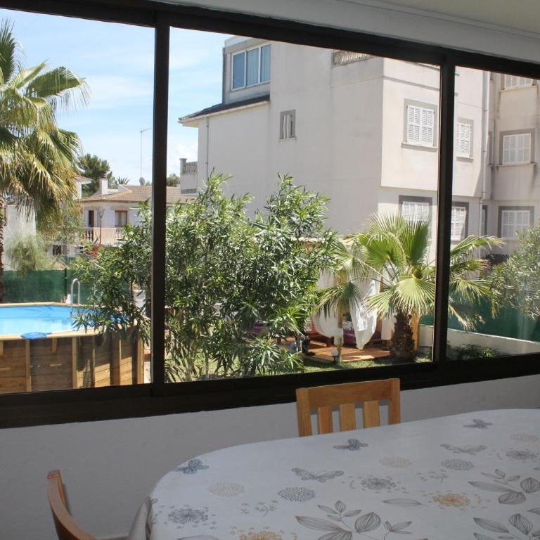 Villa Cyclings Es Tamarells - Three-Bedroom Vacation Home - 9