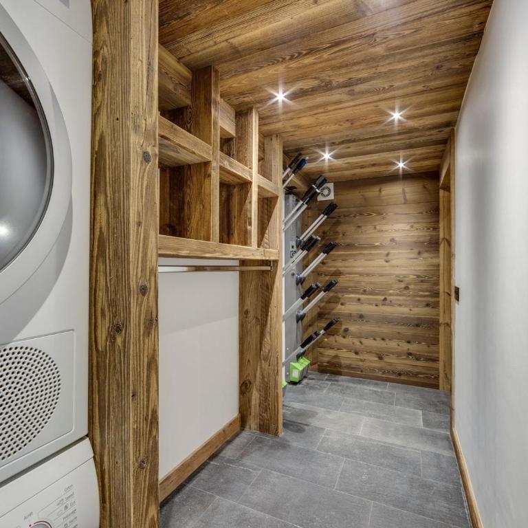 Chalet d'Exception avec Piscine, Hammam et Ascenseur à Val d'Isère, Proche des Pistes - FR-1-567-38 - Chalet (Capacité de 14 Adultes) - 17