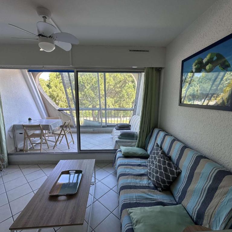Studio confortable avec terrasse, piscine, parking privé, à 100m de la plage - 4 pers - FR-1-731-79 - Studio - 14