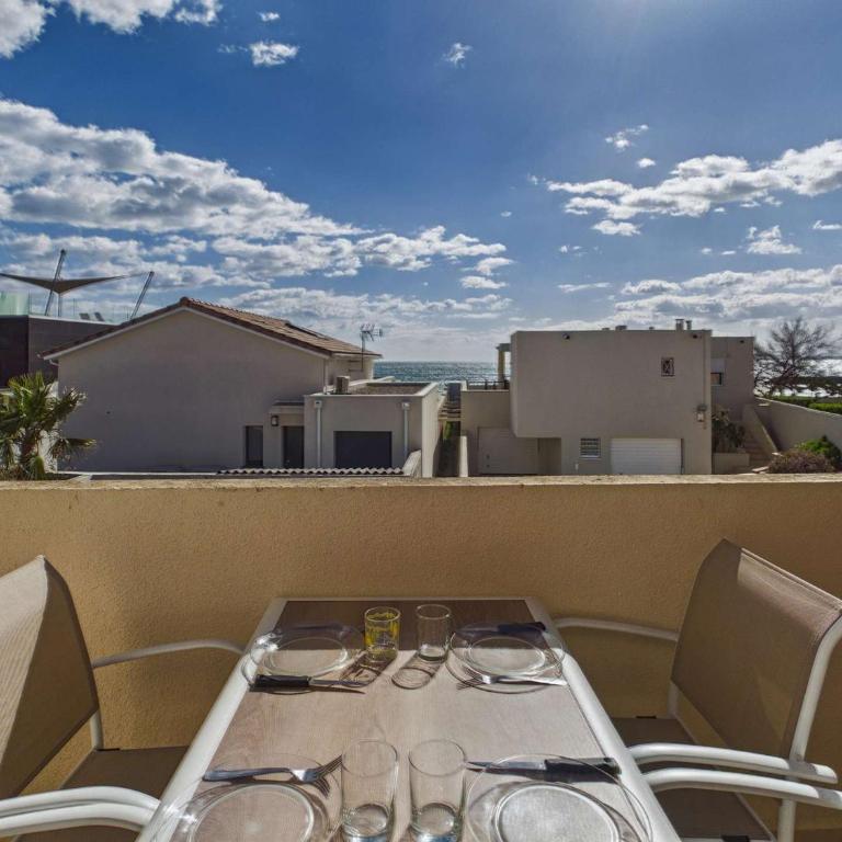 Grau d'Agde : Appartement T2 à 150m plage, parking, 4 pers - One-Bedroom Apartment - 1