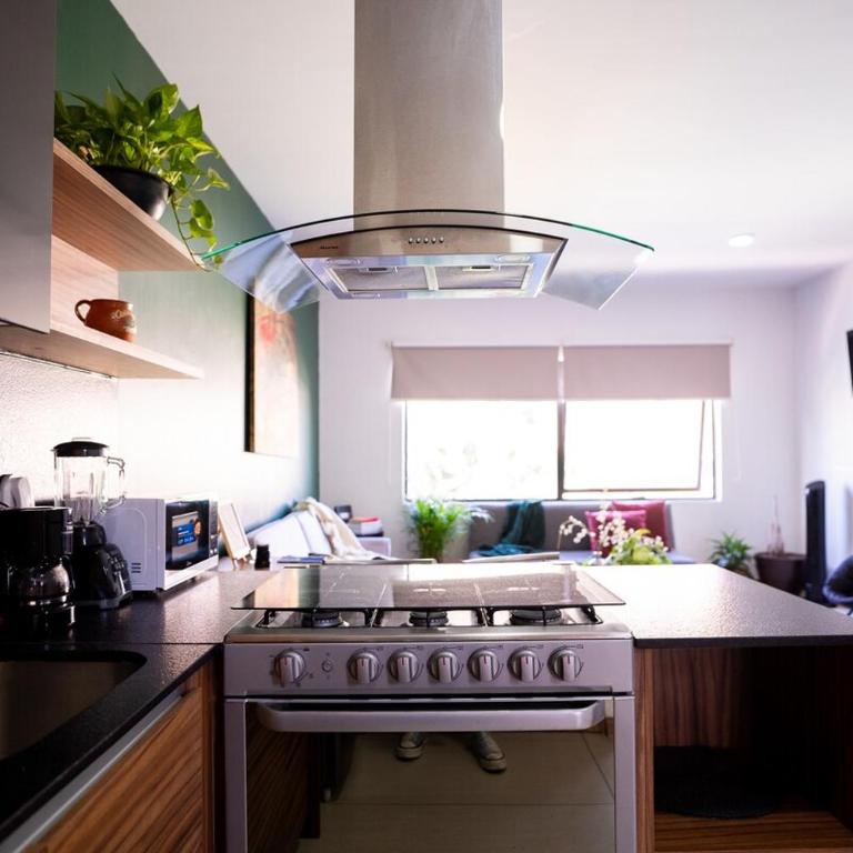 Hermoso, Equipado, Area de Trabajo, Colonia Americana - Three-Bedroom Apartment - 26