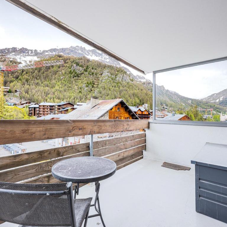 Appartement lumineux au centre de Val-d'Isère - FR-1-518-106 - Appartement - 14