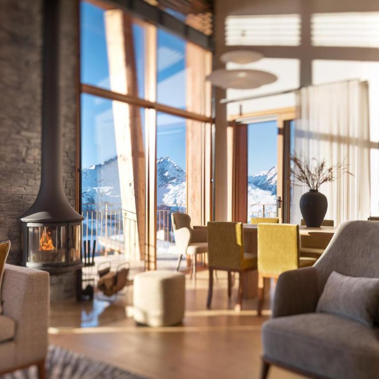 Chalet spacieux avec spa et cinéma privé pour 14 pers. - FR-1-866-10 - Chalet - 1