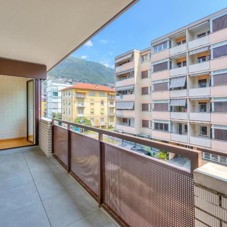 Locarno Place - Appartamento con Balcone - 8