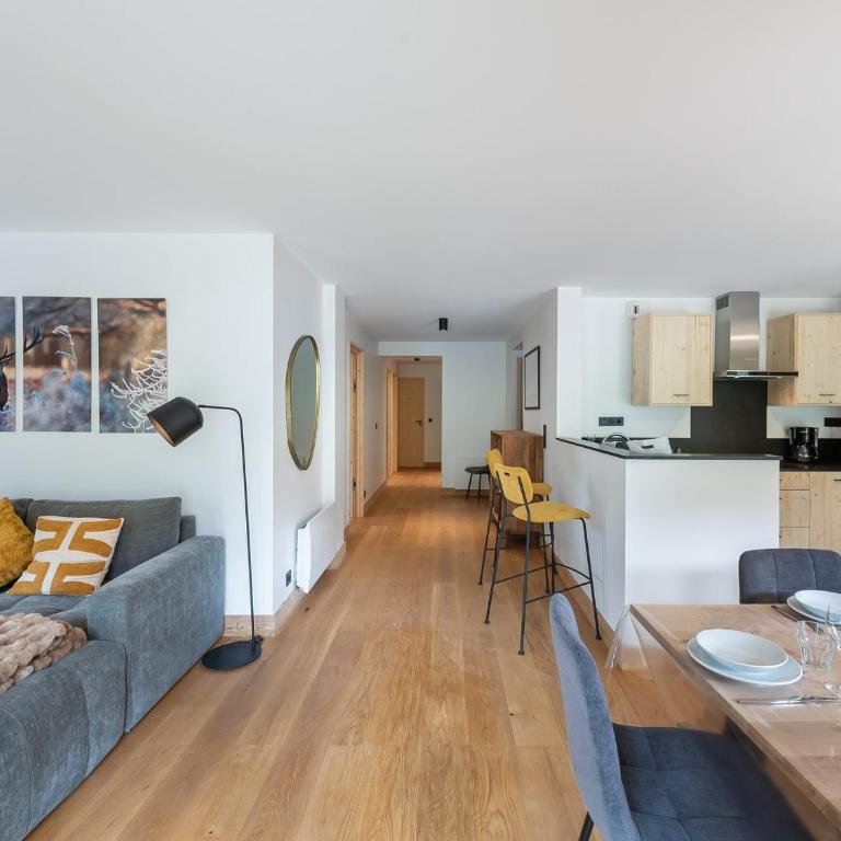 Appartement 5 flocons, au pied des pistes, 8 personnes - Appartement 4 Chambres - 7