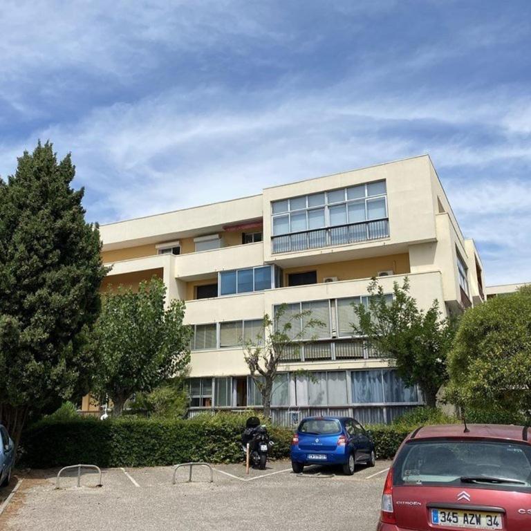 Joli Studio rénové avec loggia fermée, tout équipé, WIFI, classé 2 étoiles à Balaruc-les-Bains - FR-1-553-161 - Studio - 11