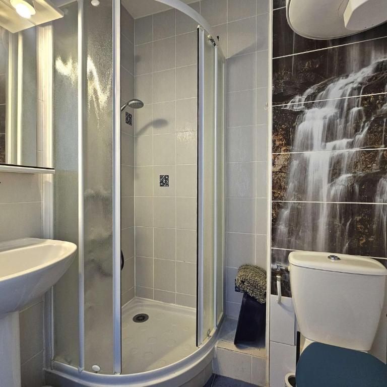 T1 confortable avec balcon et ascenseur à Balaruc-les-Bains - FR-1-553-181 - Apartment - 10