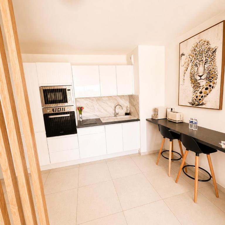 Studio en bord de mer avec piscine sur le toit - Appartement 1 Chambre - 4