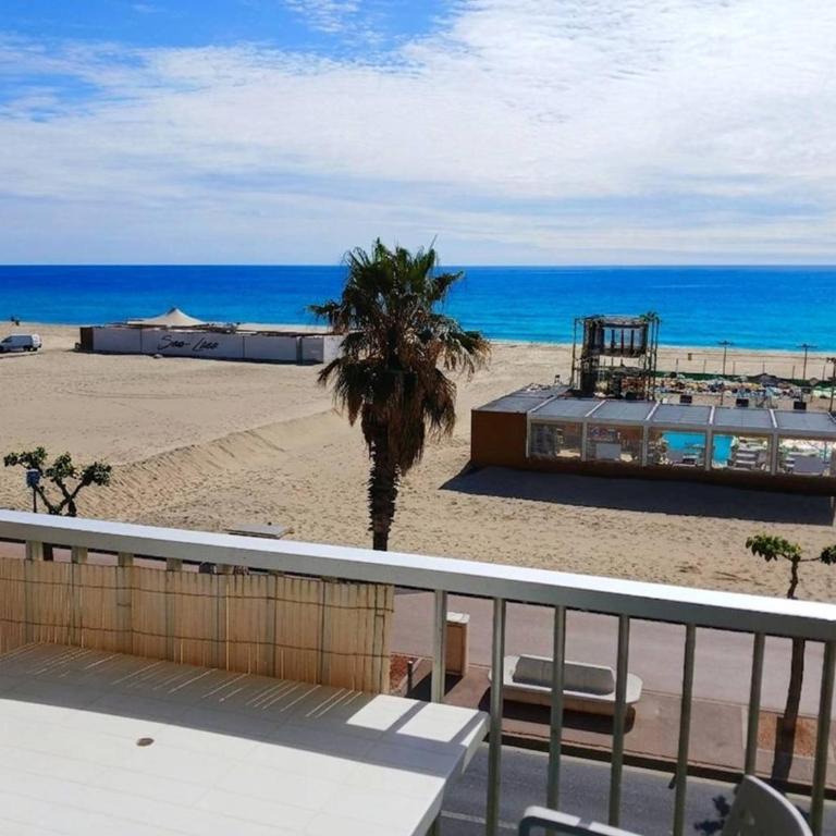 Beau 2 Pièces Climatisé avec WIFI - Animaux Acceptés - FR-1-833-4 - Apartamento - 8