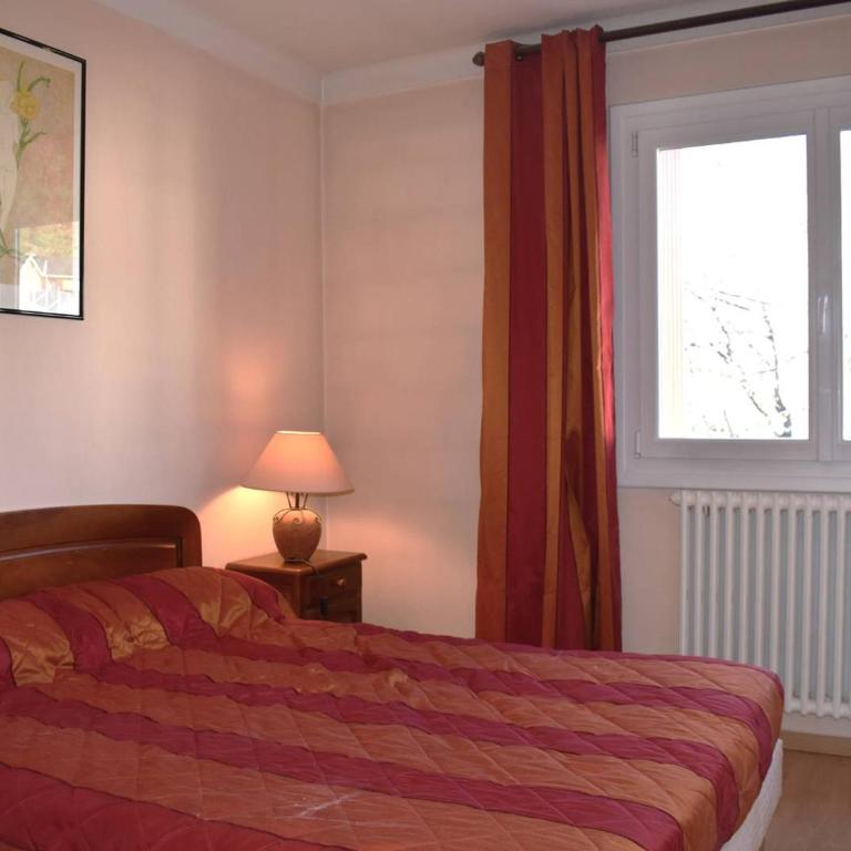Appartement 3 Pièces - 4 Pers. au Centre de Font-Romeu - Appartement 2 Chambres - 10